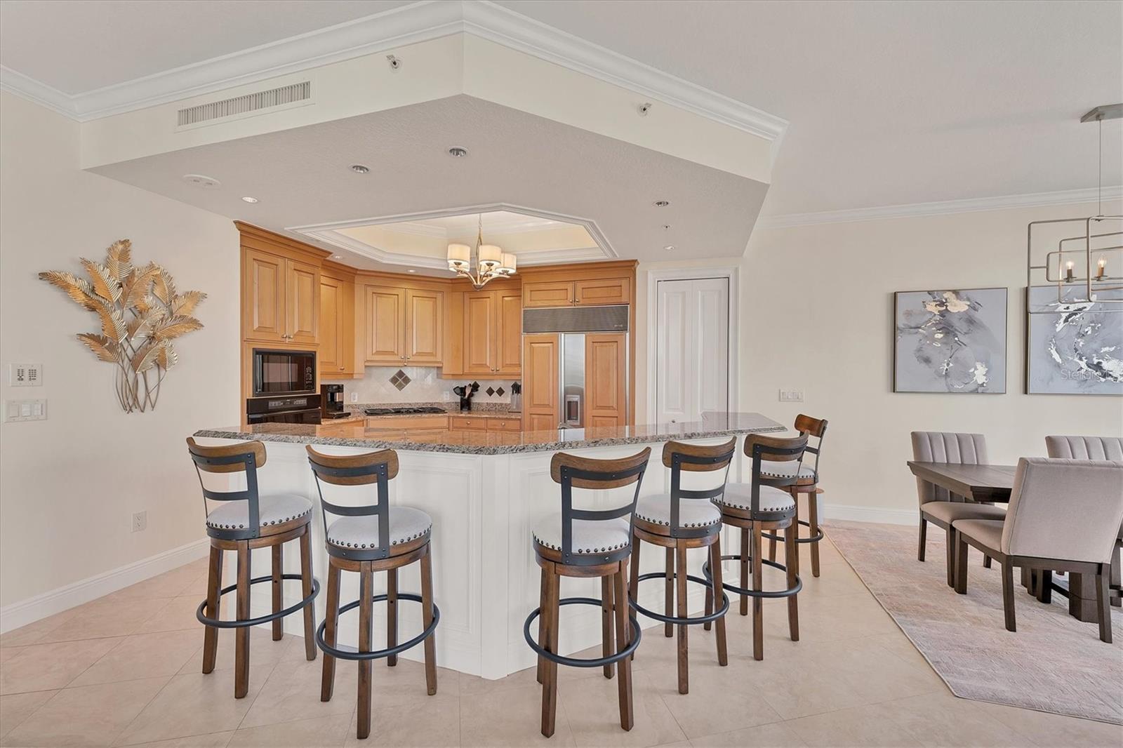 Image 20 of 84 For 1300 Benjamin Franklin Drive 304