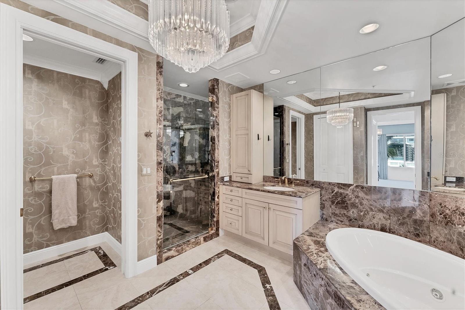 Image 37 of 84 For 1300 Benjamin Franklin Drive 304