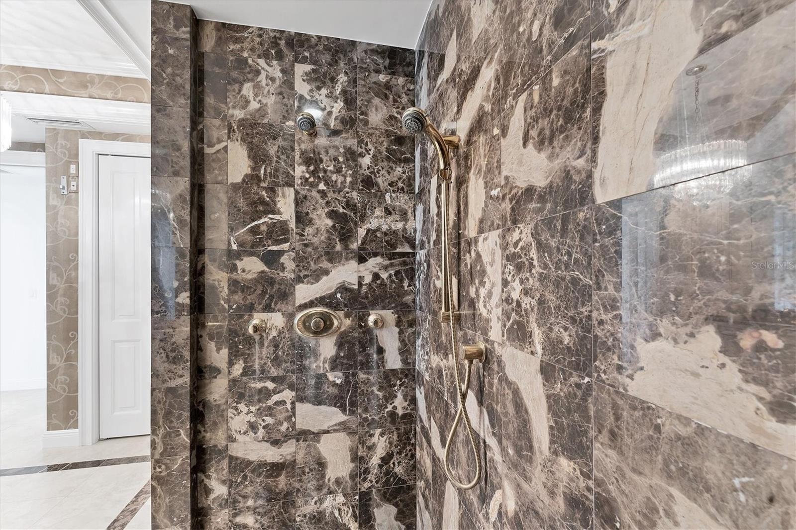 Image 39 of 84 For 1300 Benjamin Franklin Drive 304