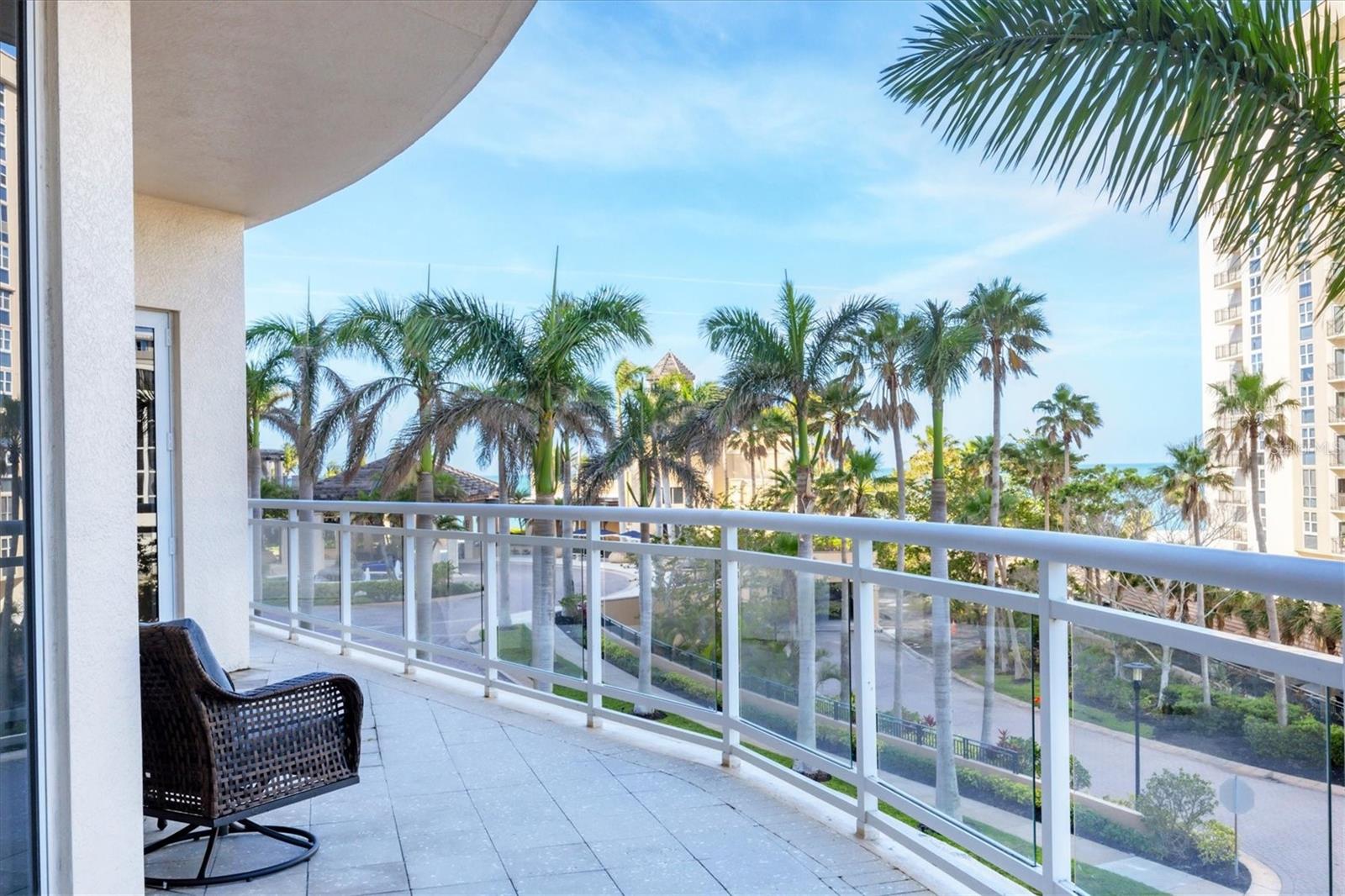 Image 47 of 84 For 1300 Benjamin Franklin Drive 304