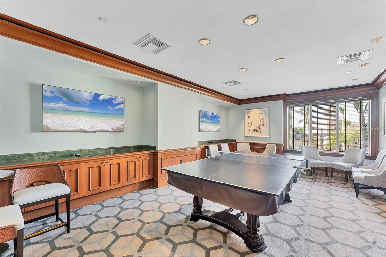 Image 63 of 84 For 1300 Benjamin Franklin Drive 304