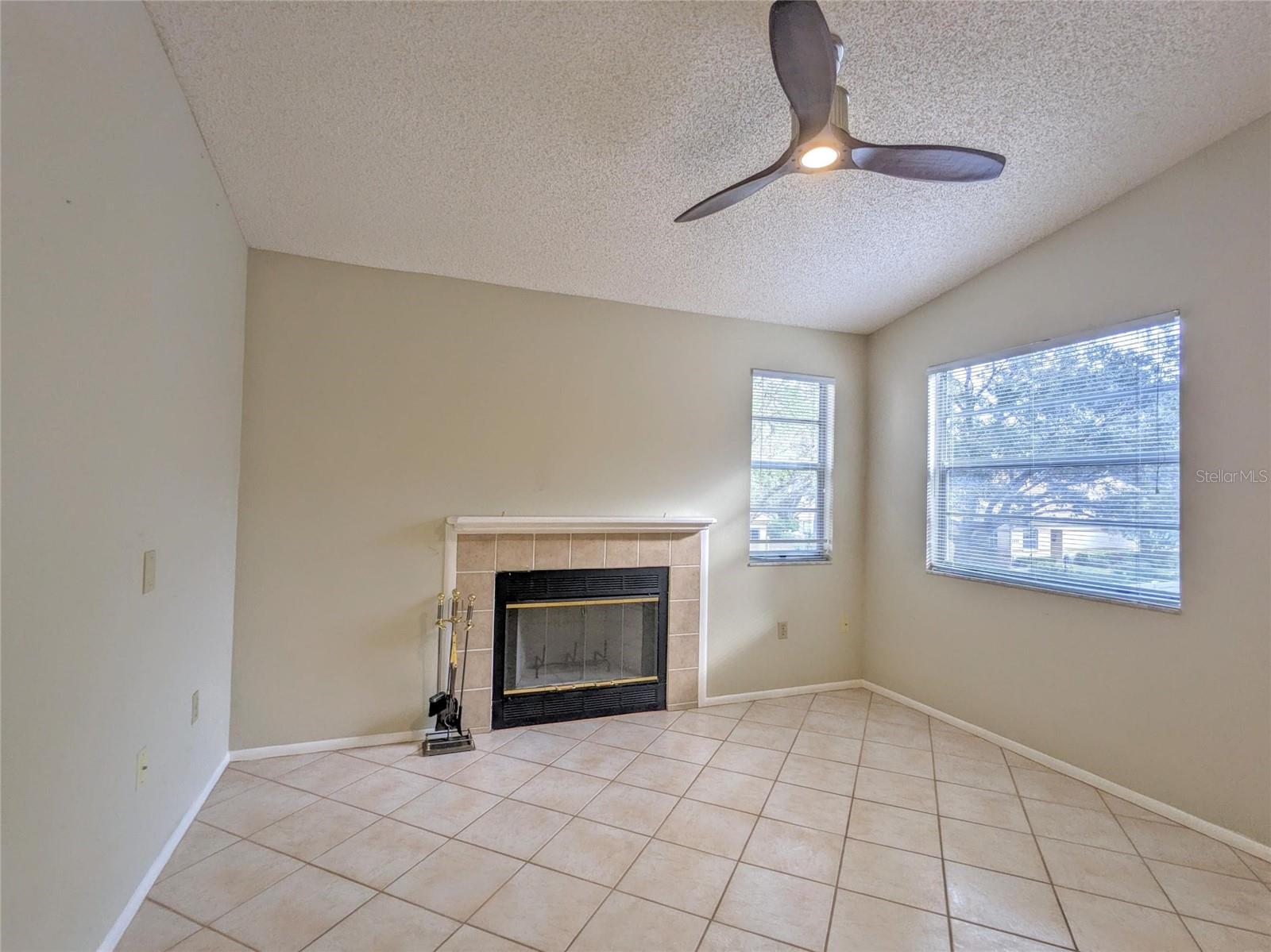 Image 5 of 28 For 3848 59th Avenue W