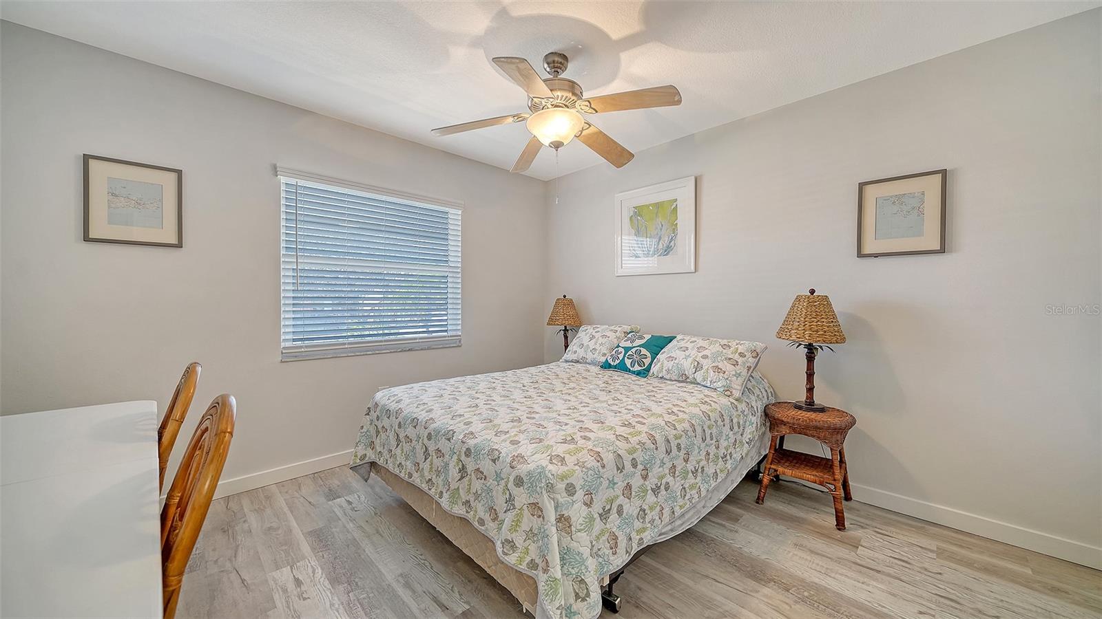 Image 21 of 47 For 100 Bayshore Road C