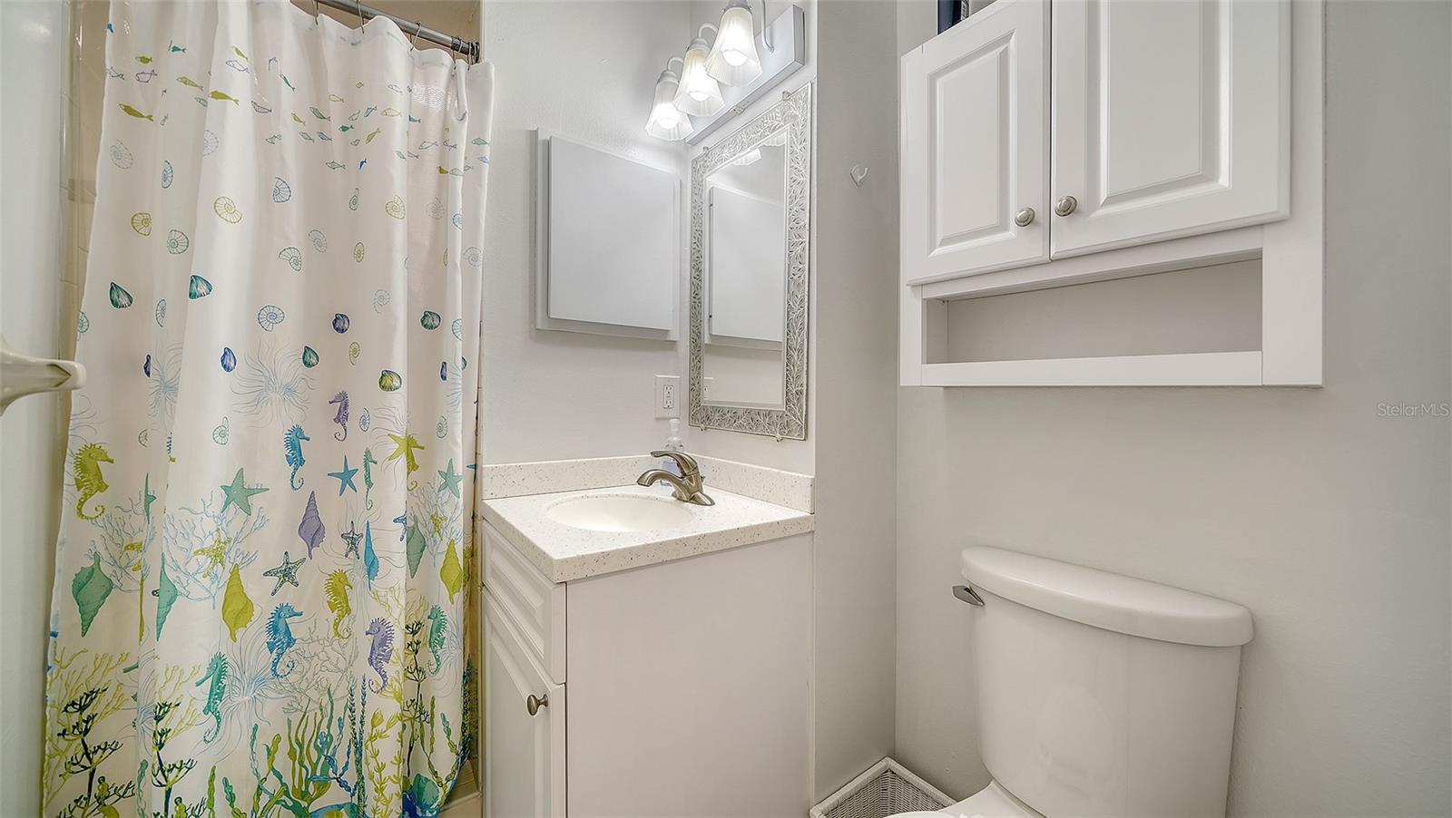 Image 24 of 47 For 100 Bayshore Road C