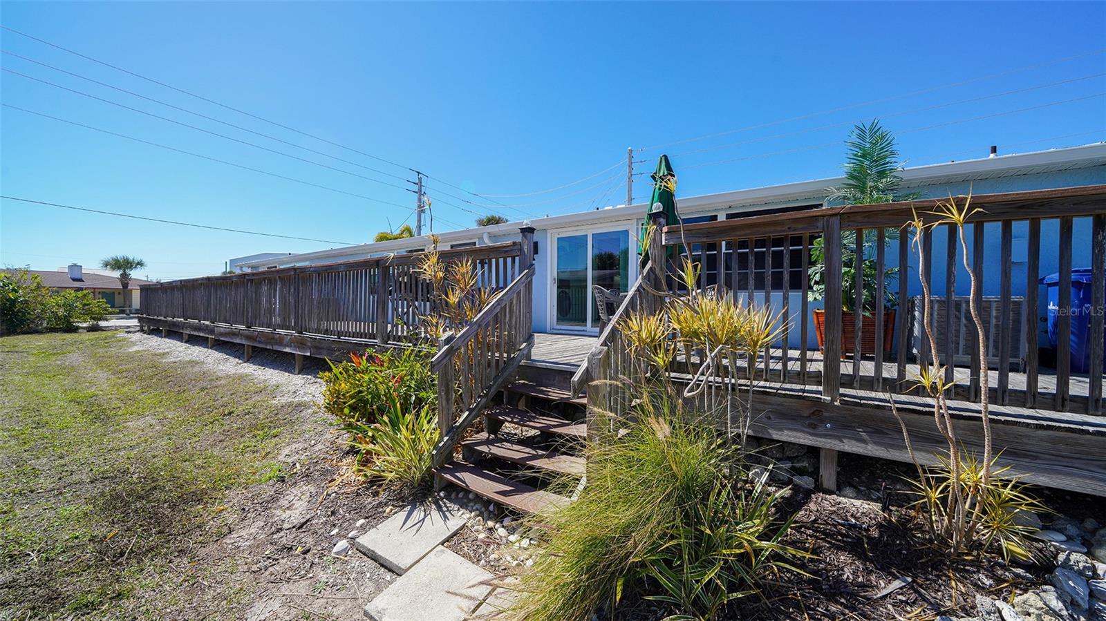 Image 30 of 47 For 100 Bayshore Road C