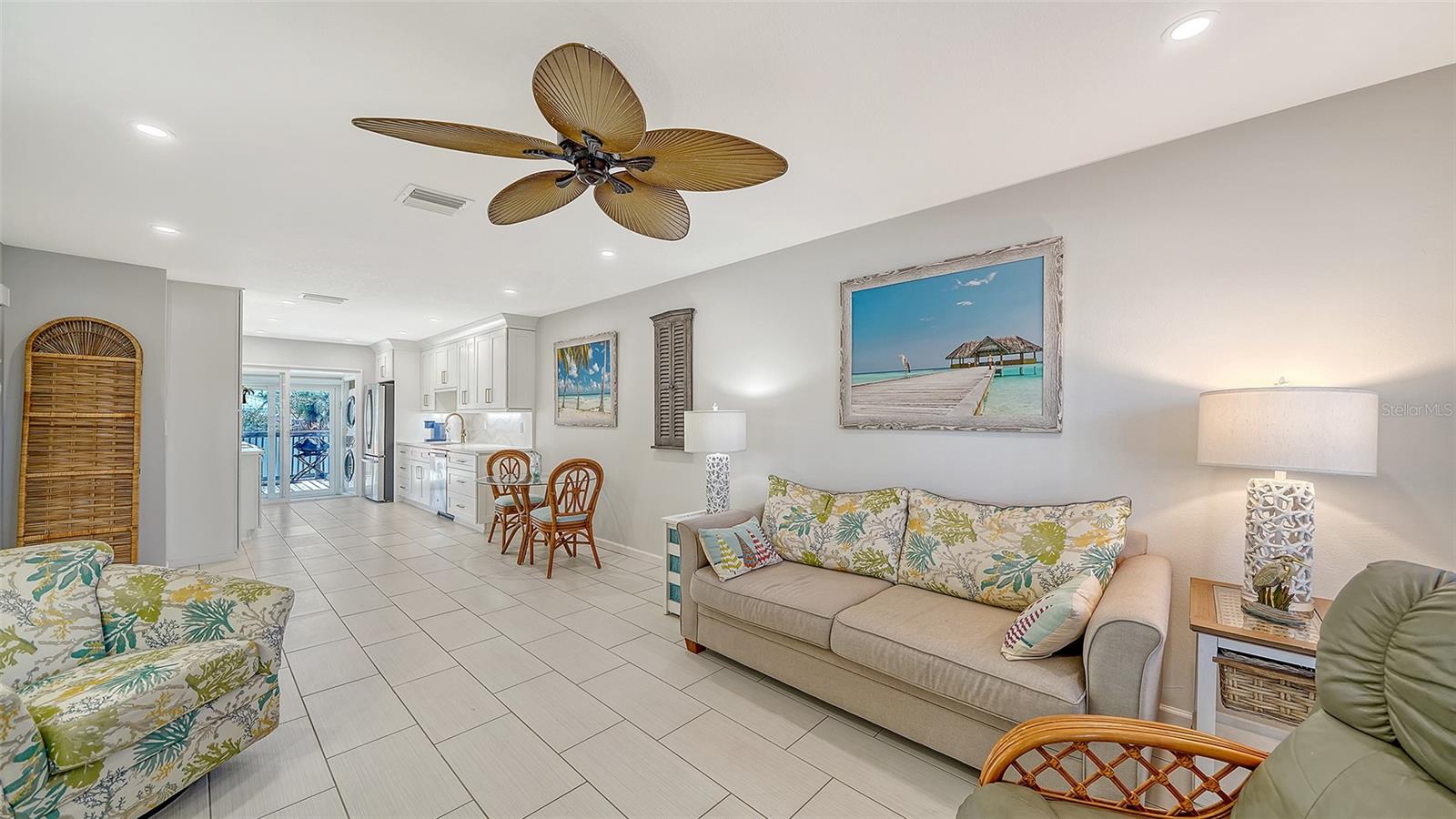 Image 5 of 47 For 100 Bayshore Road C