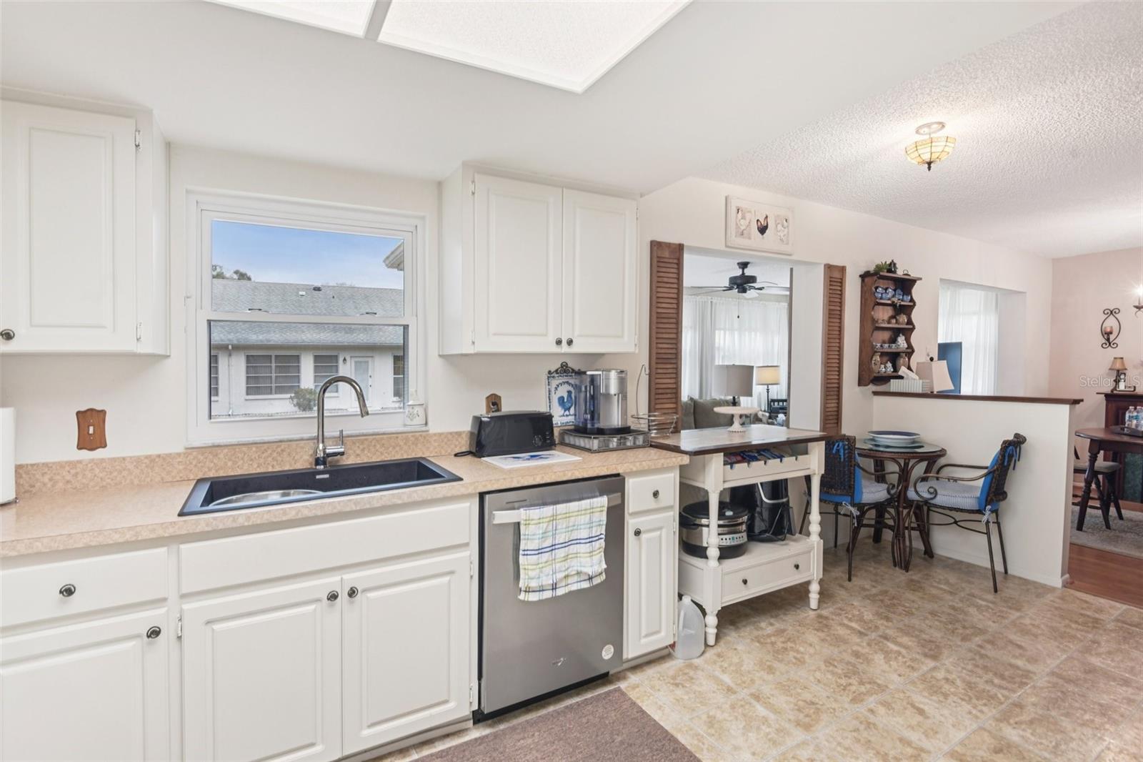 Image 5 of 57 For 6328 Ocean Pines Lane