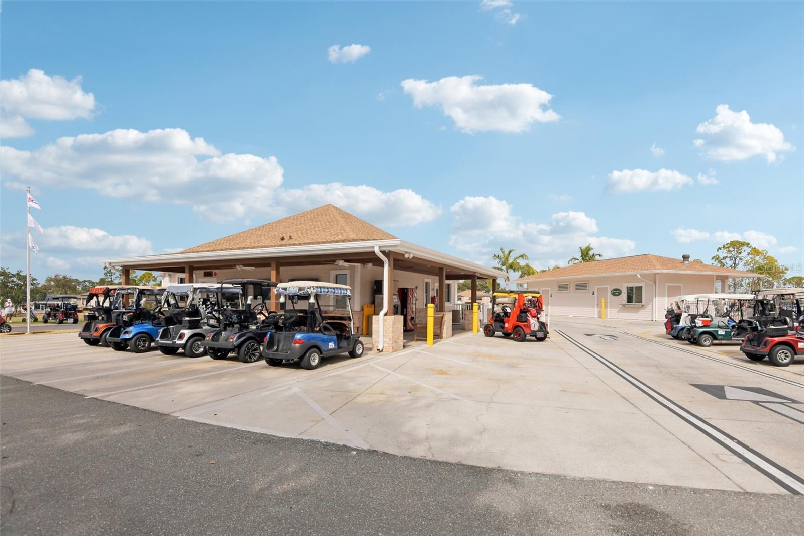 Image 9 of 57 For 6328 Ocean Pines Lane