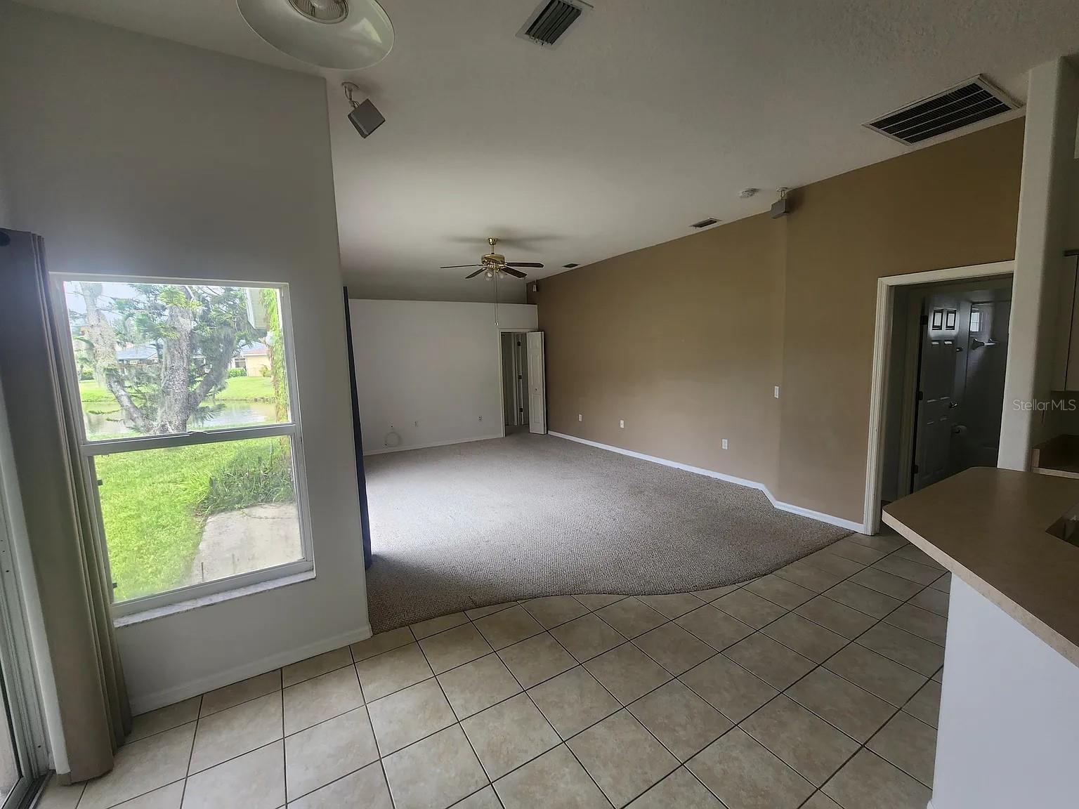 Image 3 of 10 For 6141 36th Lane E