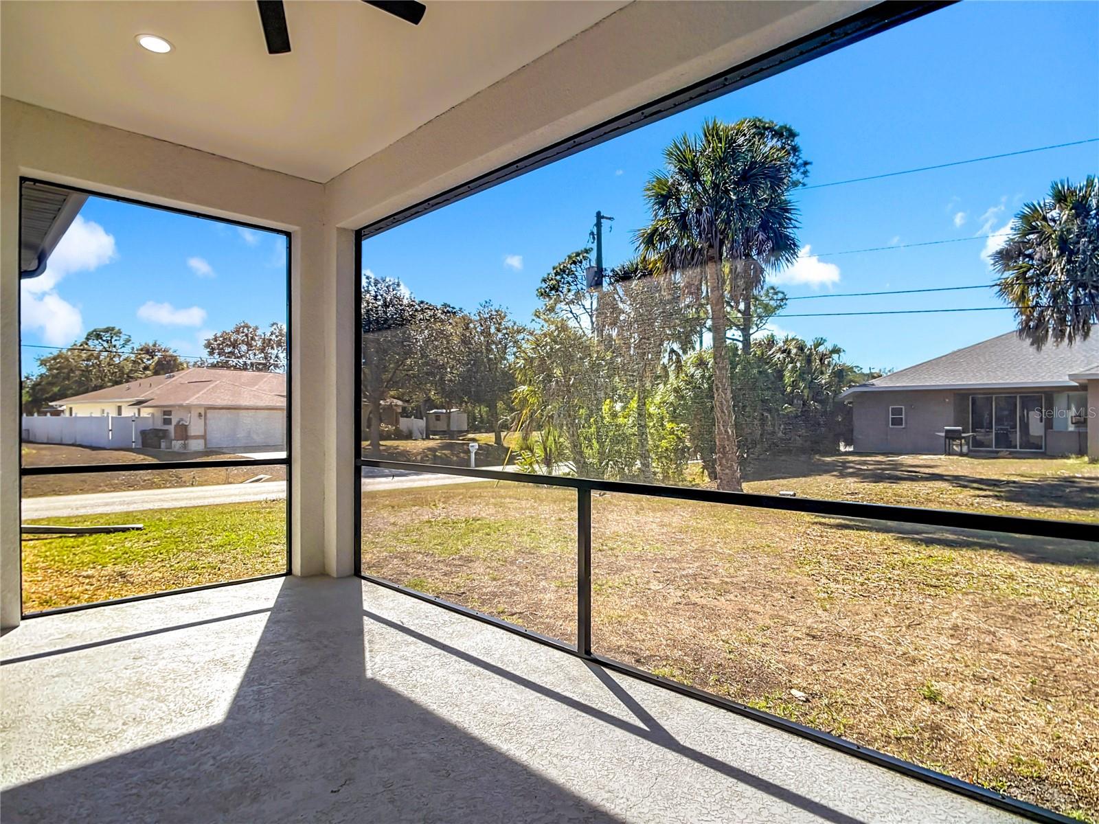 Listing photo id 20 for 4993 Prime Terrace