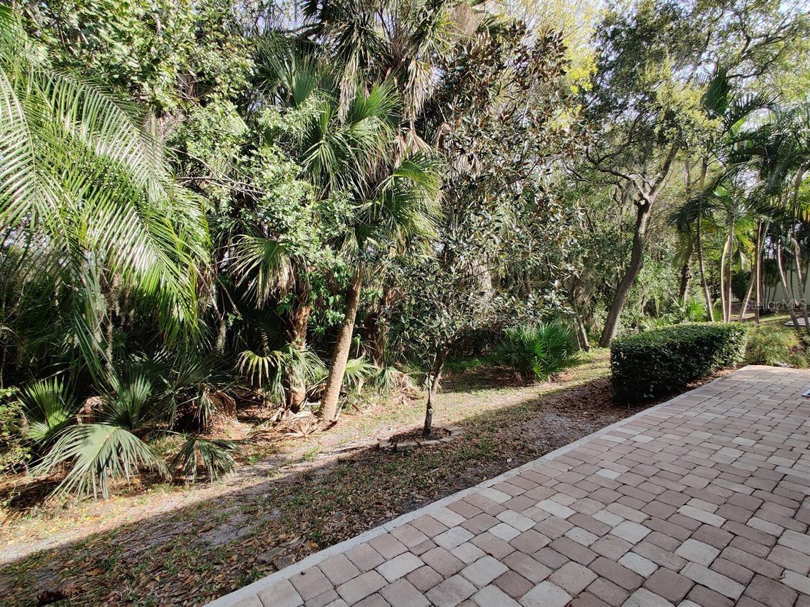 Image 27 of 31 For 7625 Charleston Street