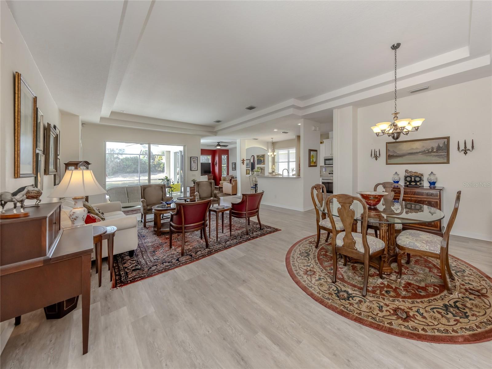 Image 13 of 51 For 11500 Dancing River Drive