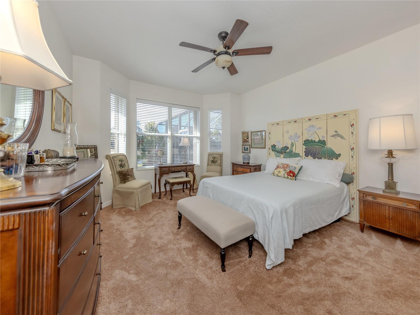 Image 16 of 51 For 11500 Dancing River Drive