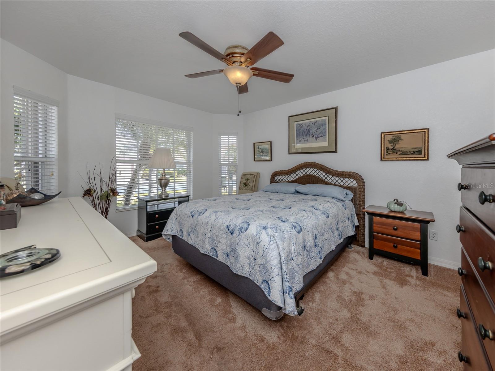 Image 19 of 51 For 11500 Dancing River Drive