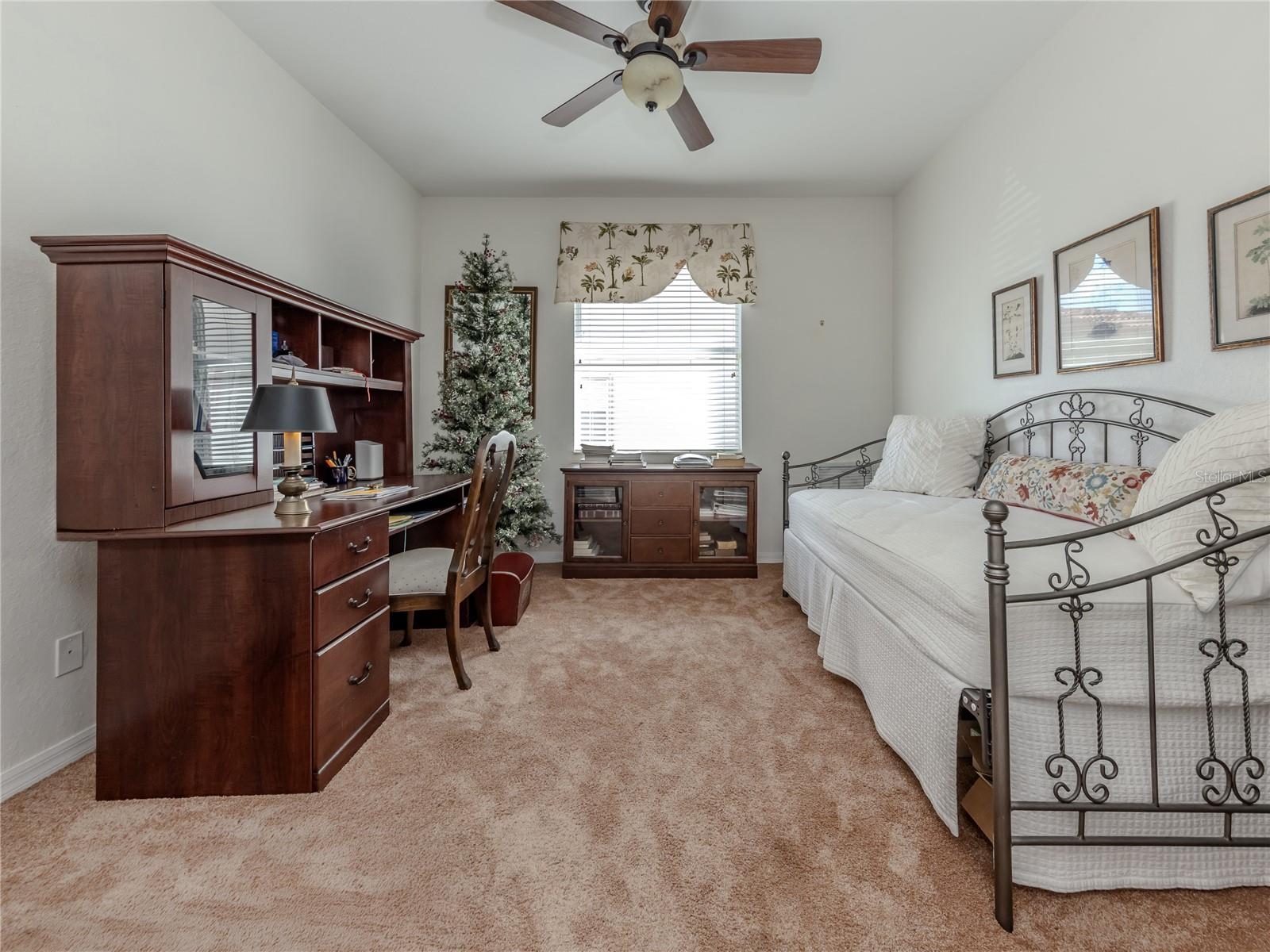 Image 21 of 51 For 11500 Dancing River Drive