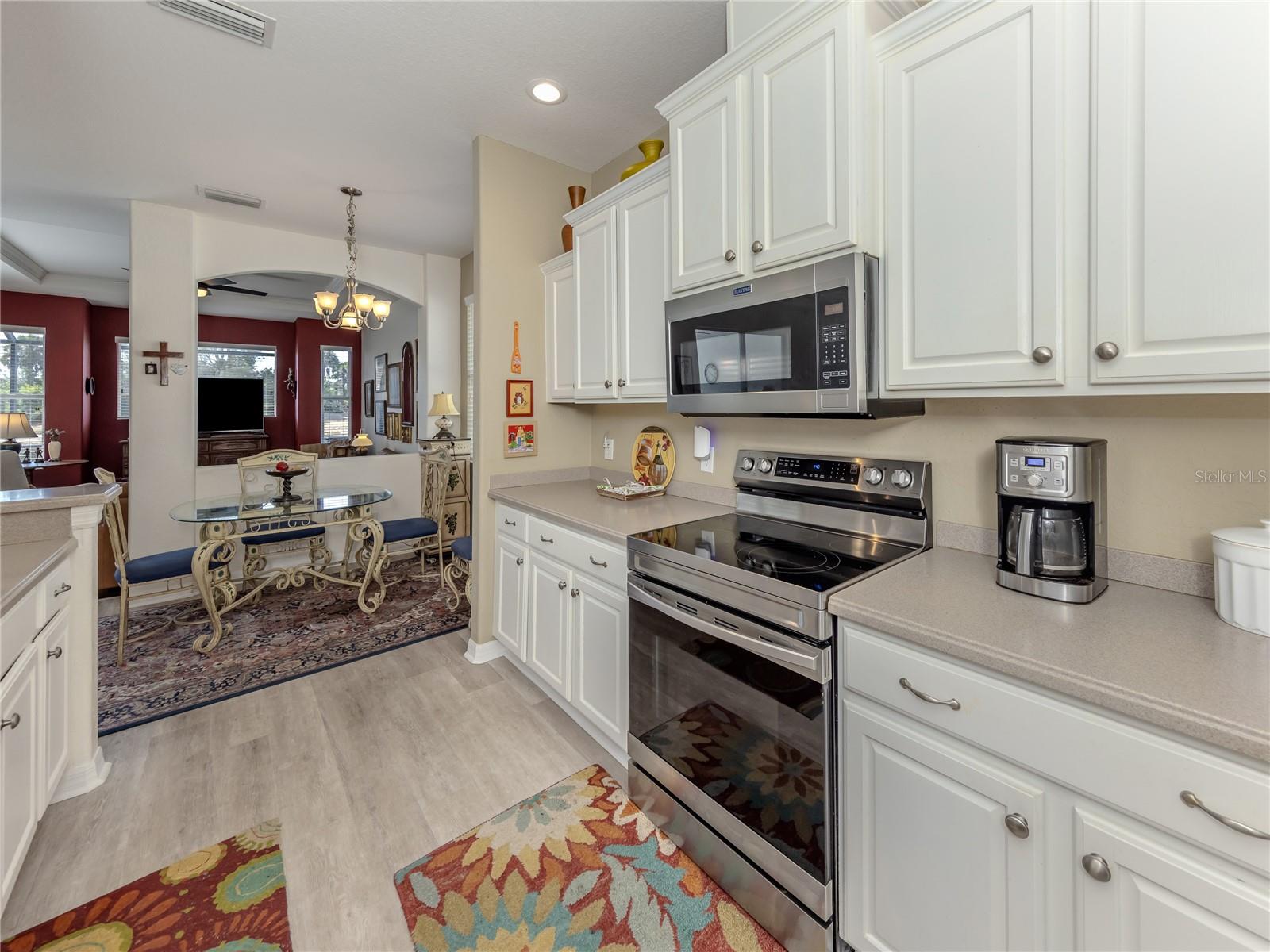 Image 27 of 51 For 11500 Dancing River Drive