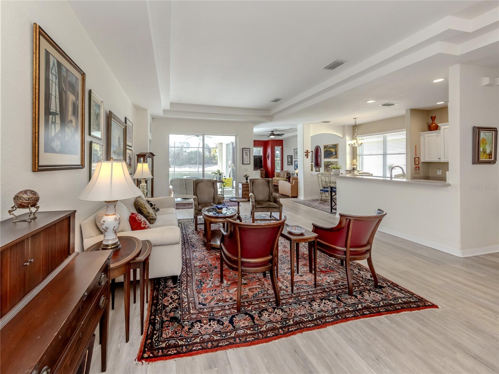 Image 6 of 51 For 11500 Dancing River Drive