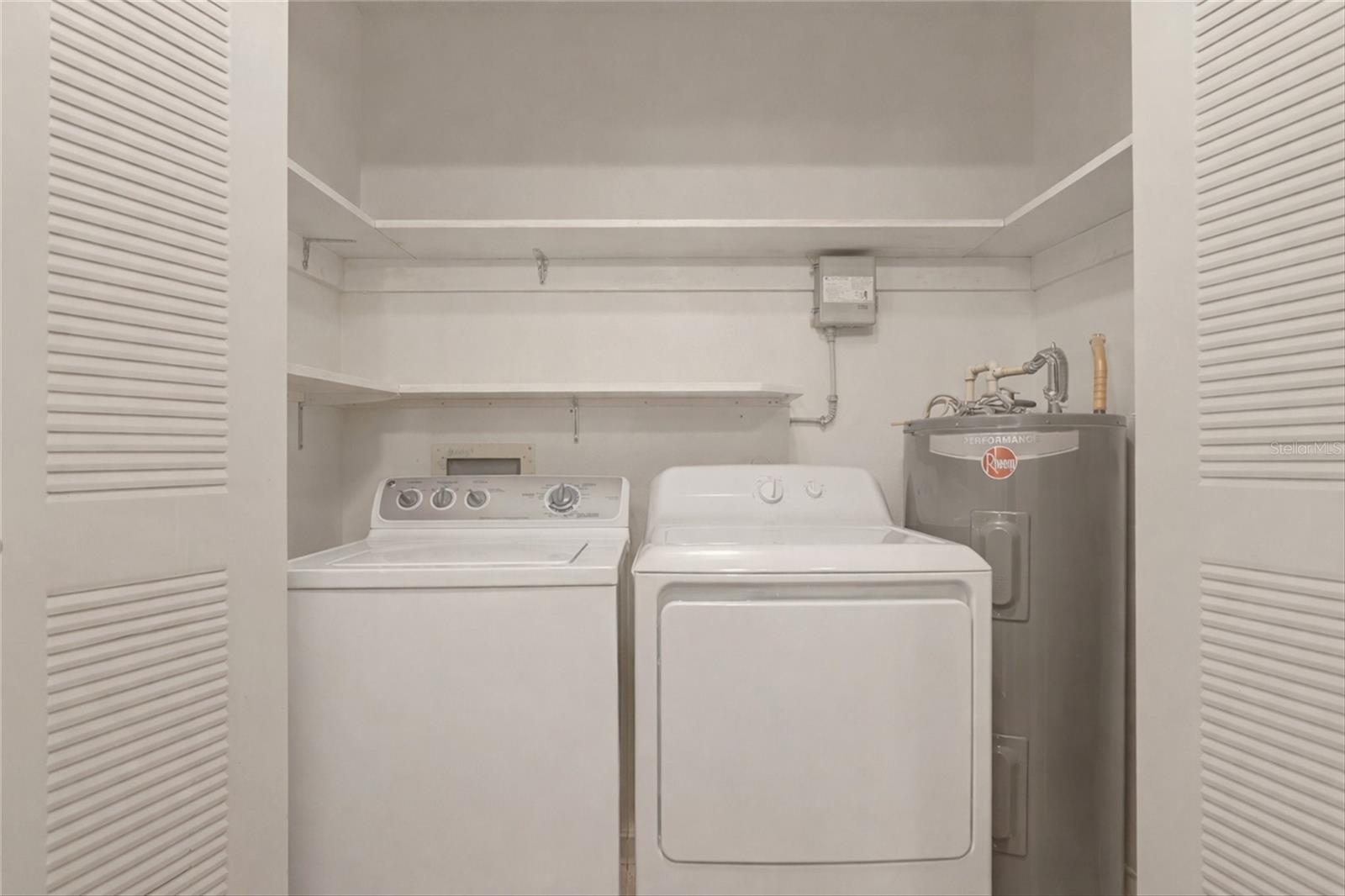 Image 23 of 34 For 3409 37th Street 93