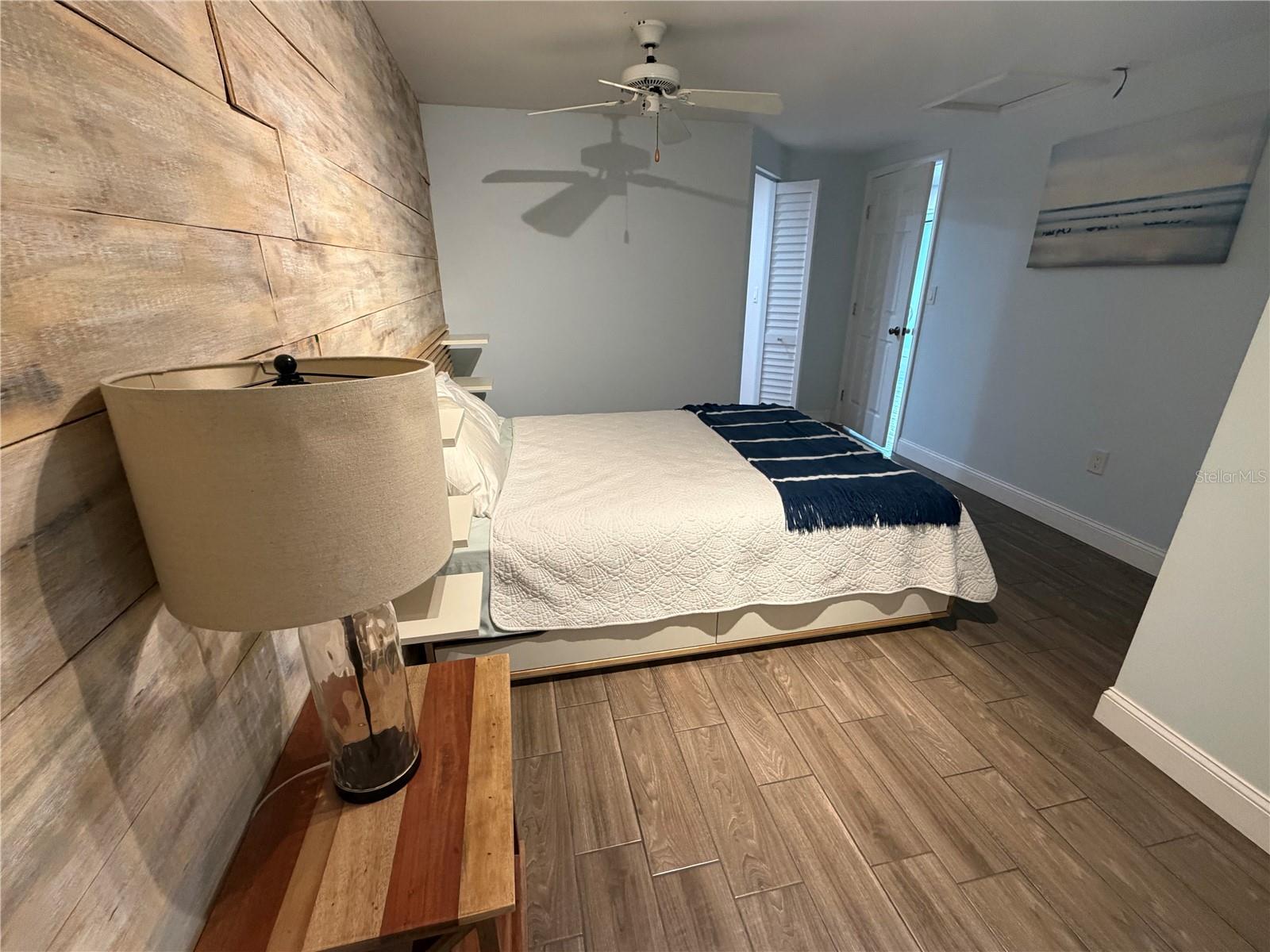 Image 15 of 29 For 716 Ixora Avenue