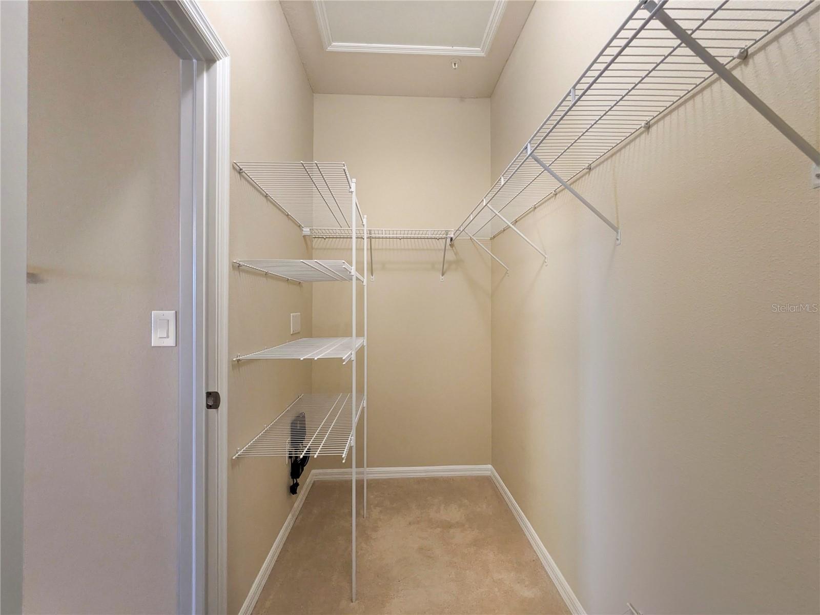 Image 20 of 49 For 3129 Oriole Drive 104