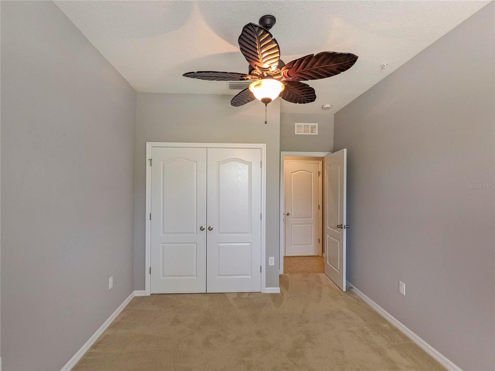 Image 23 of 49 For 3129 Oriole Drive 104