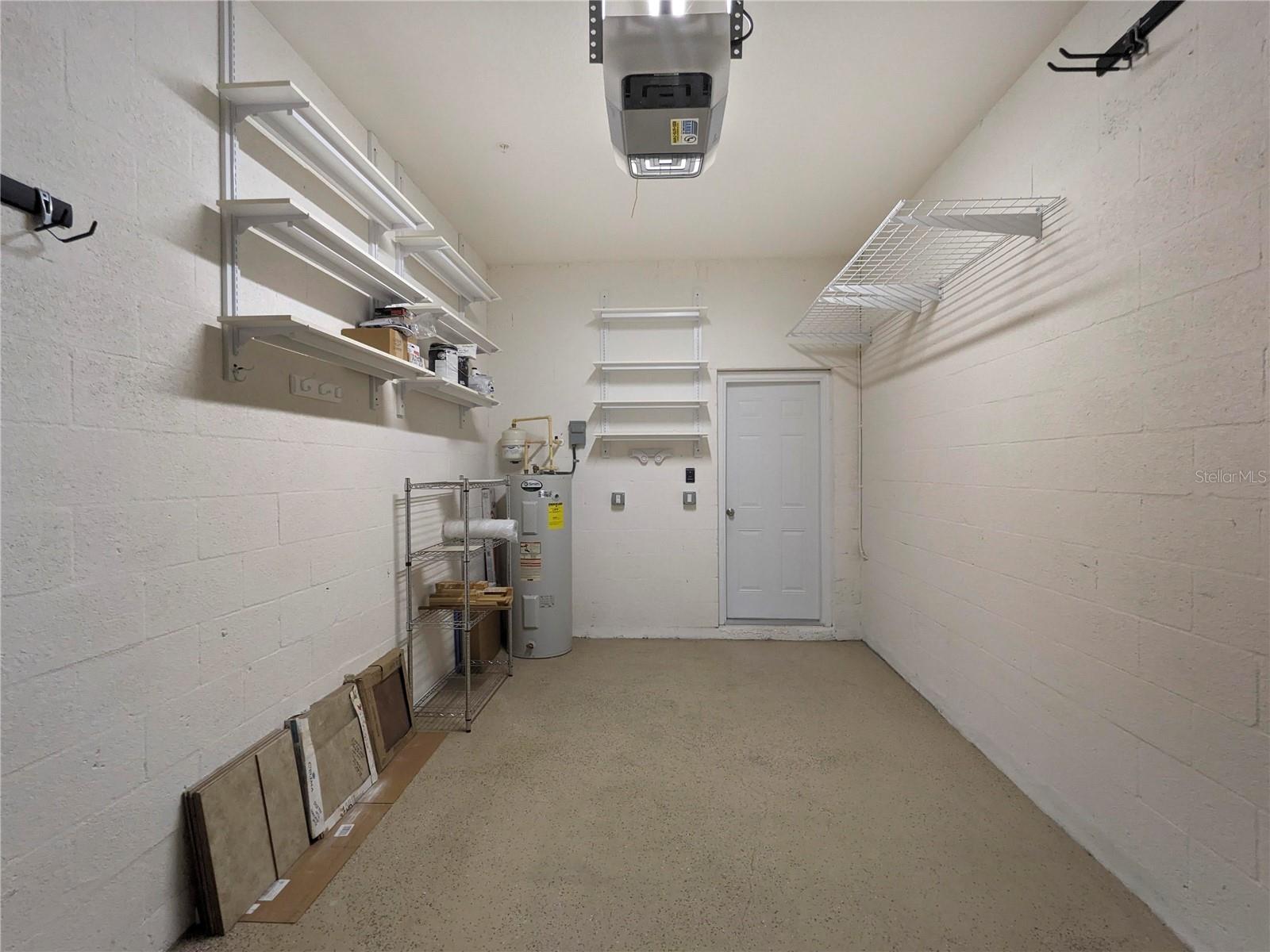 Image 32 of 49 For 3129 Oriole Drive 104