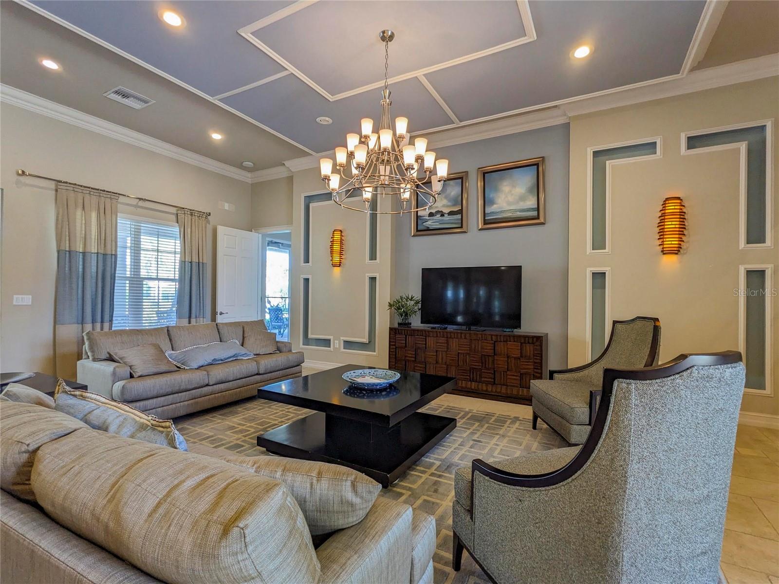 Image 40 of 49 For 3129 Oriole Drive 104