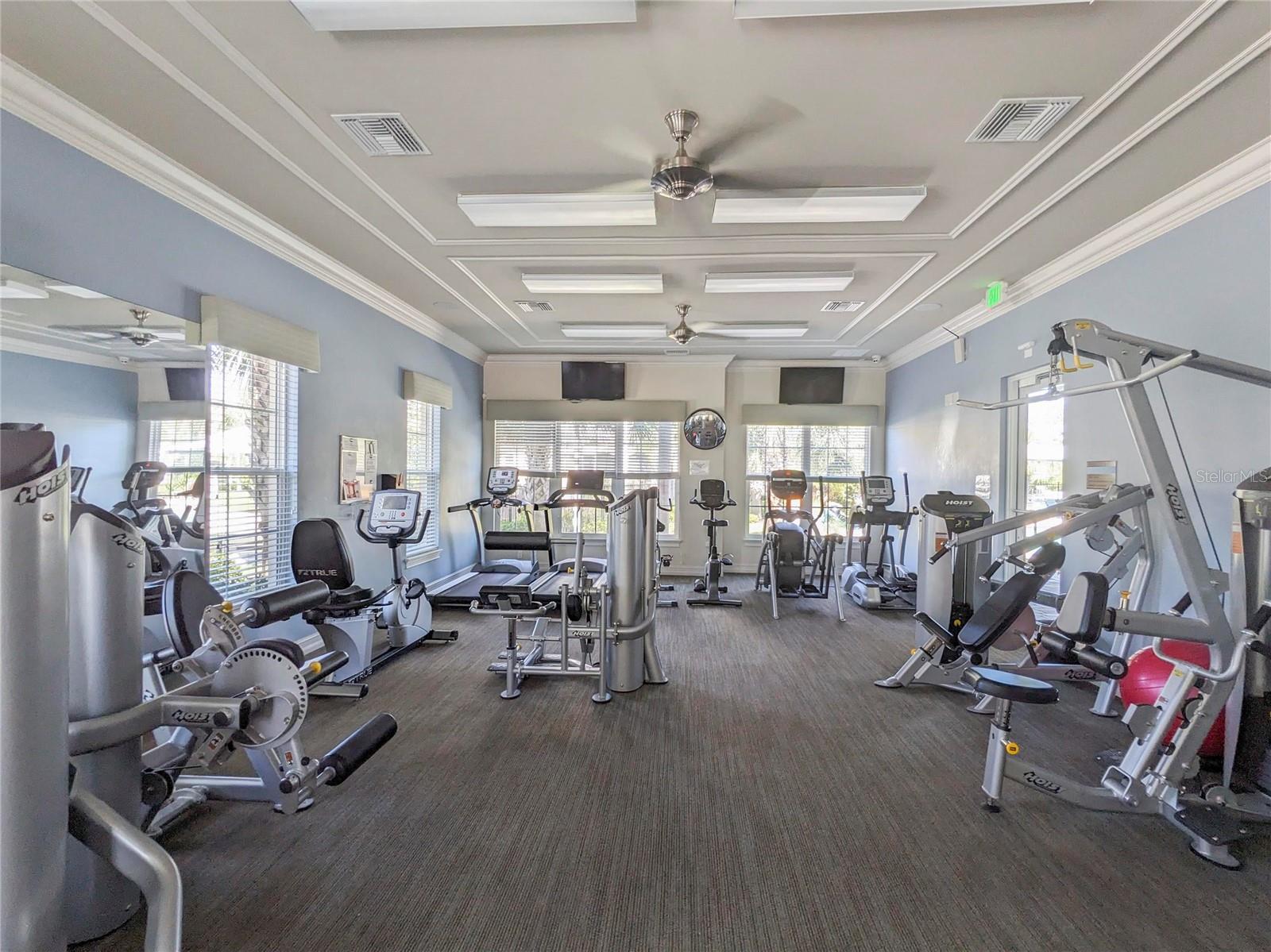 Image 42 of 49 For 3129 Oriole Drive 104