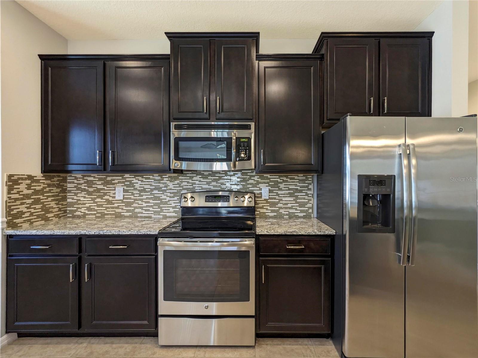 Image 9 of 49 For 3129 Oriole Drive 104