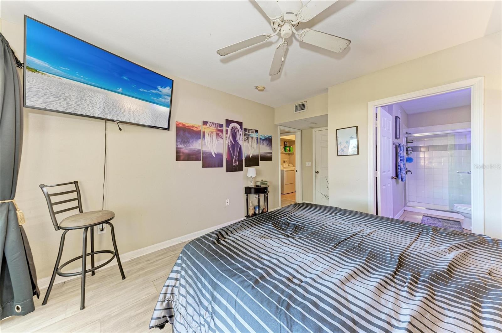 Image 19 of 33 For 1130 Villagio Circle 201