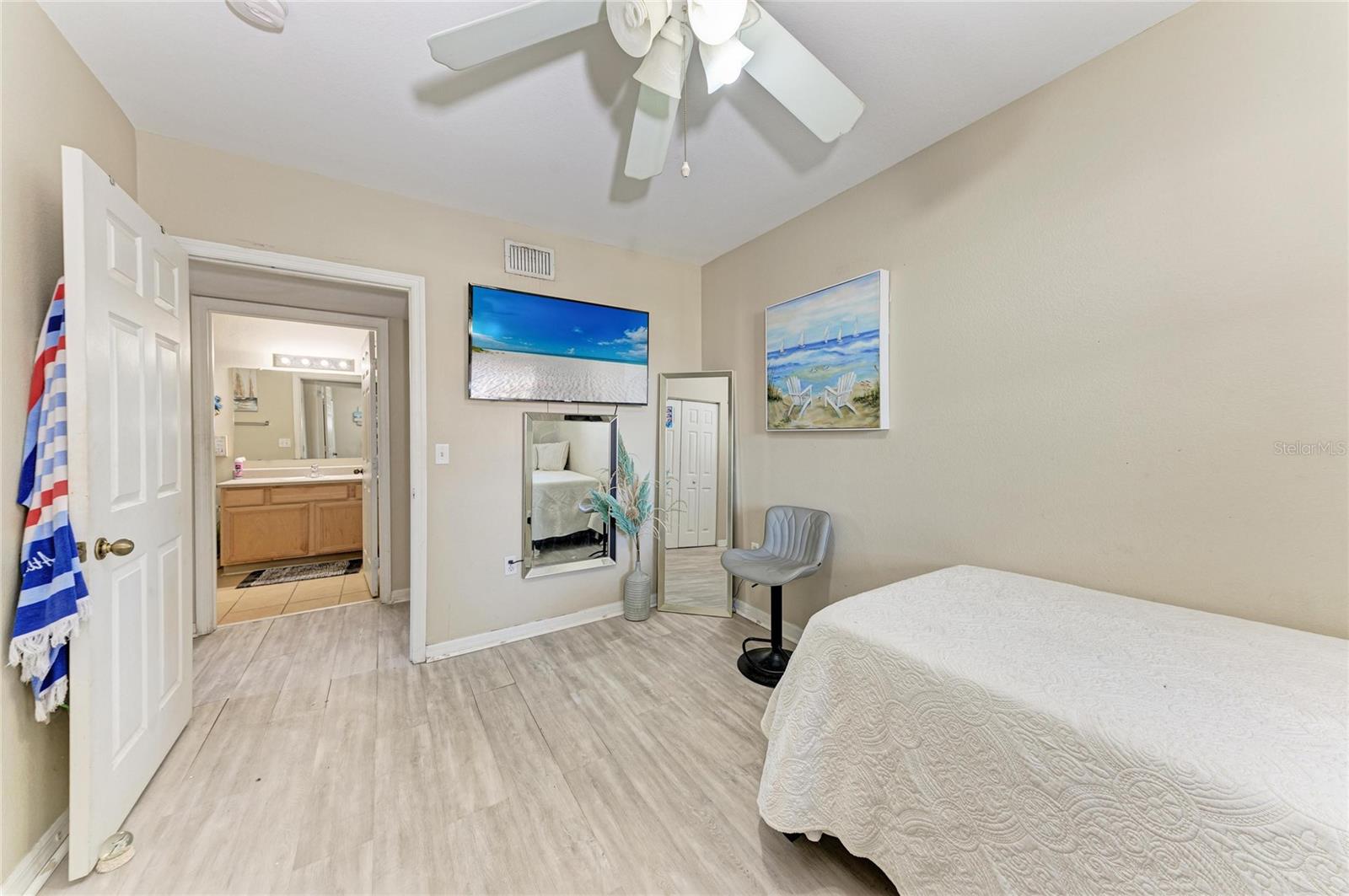 Image 29 of 33 For 1130 Villagio Circle 201