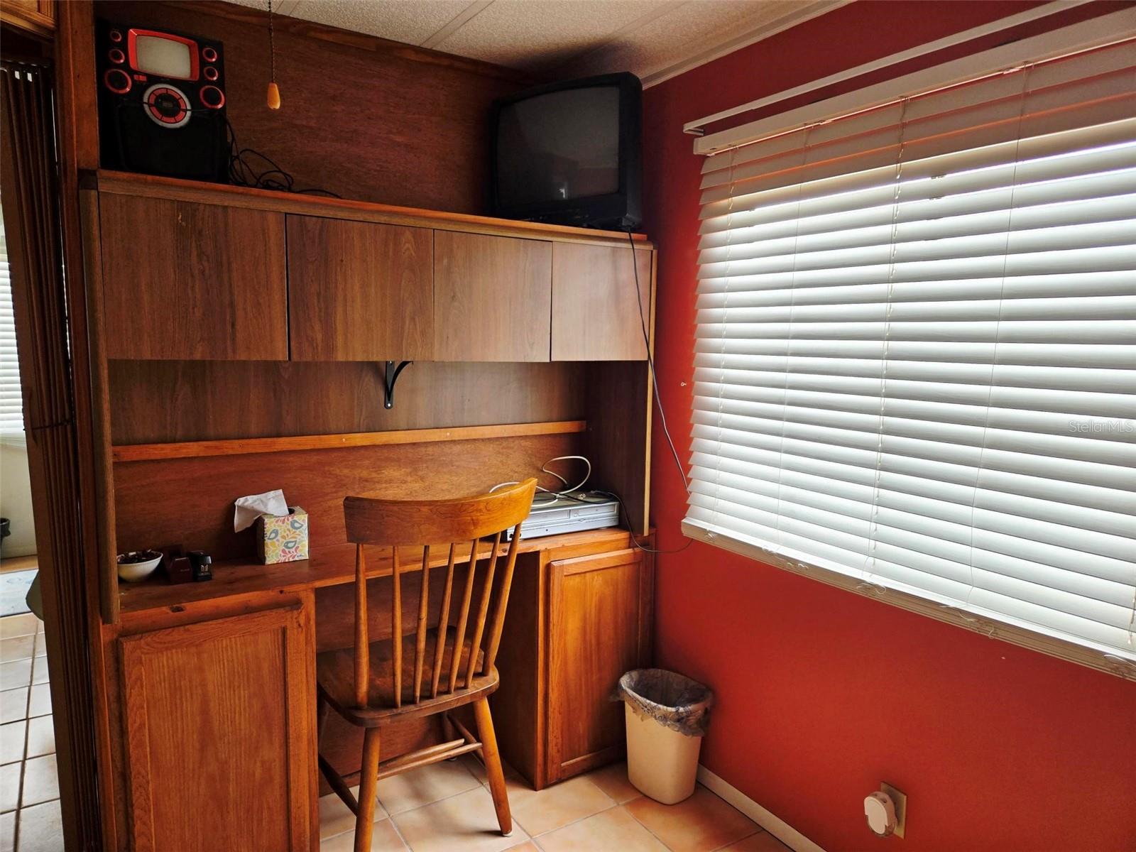 Image 20 of 30 For 5316 53rd Ave E  E2