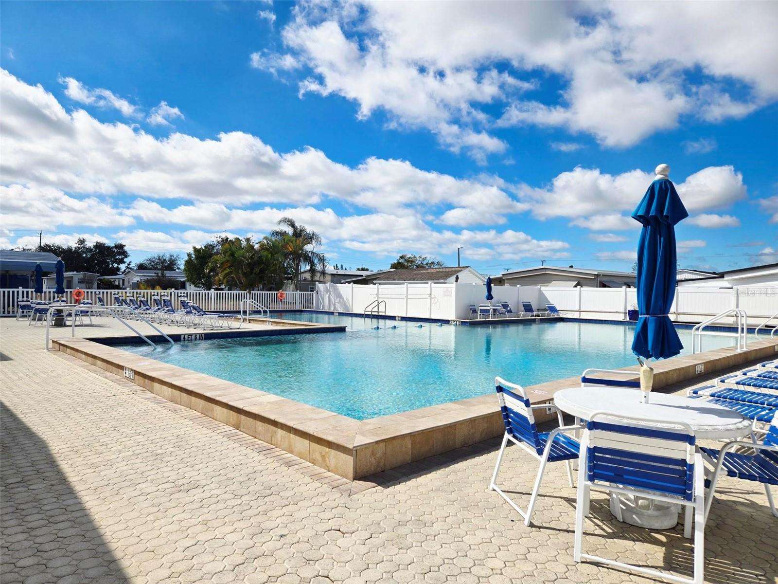 Image 5 of 30 For 5316 53rd Ave E  E2