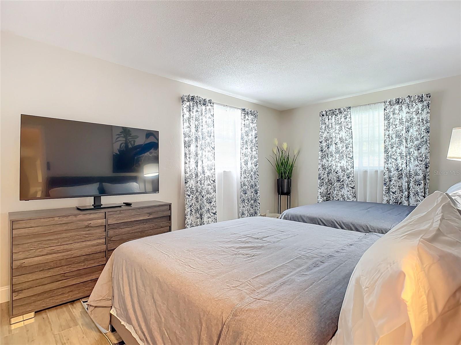 Image 12 of 19 For 1014 Indian Oaks E