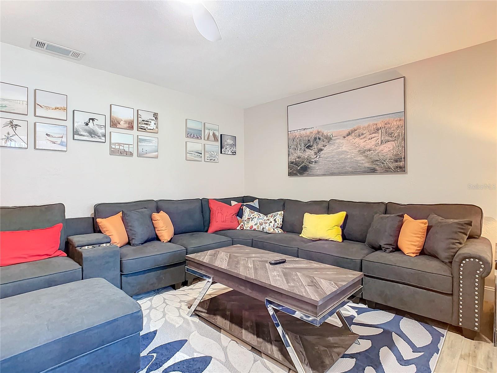 Image 4 of 19 For 1014 Indian Oaks E