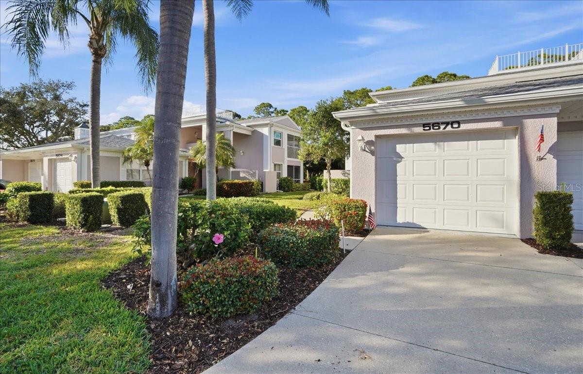 Image 4 of 45 For 5670 Sheffield Greene Circle 72