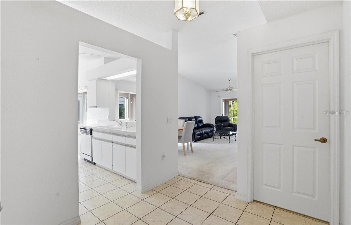 Image 5 of 45 For 5670 Sheffield Greene Circle 72