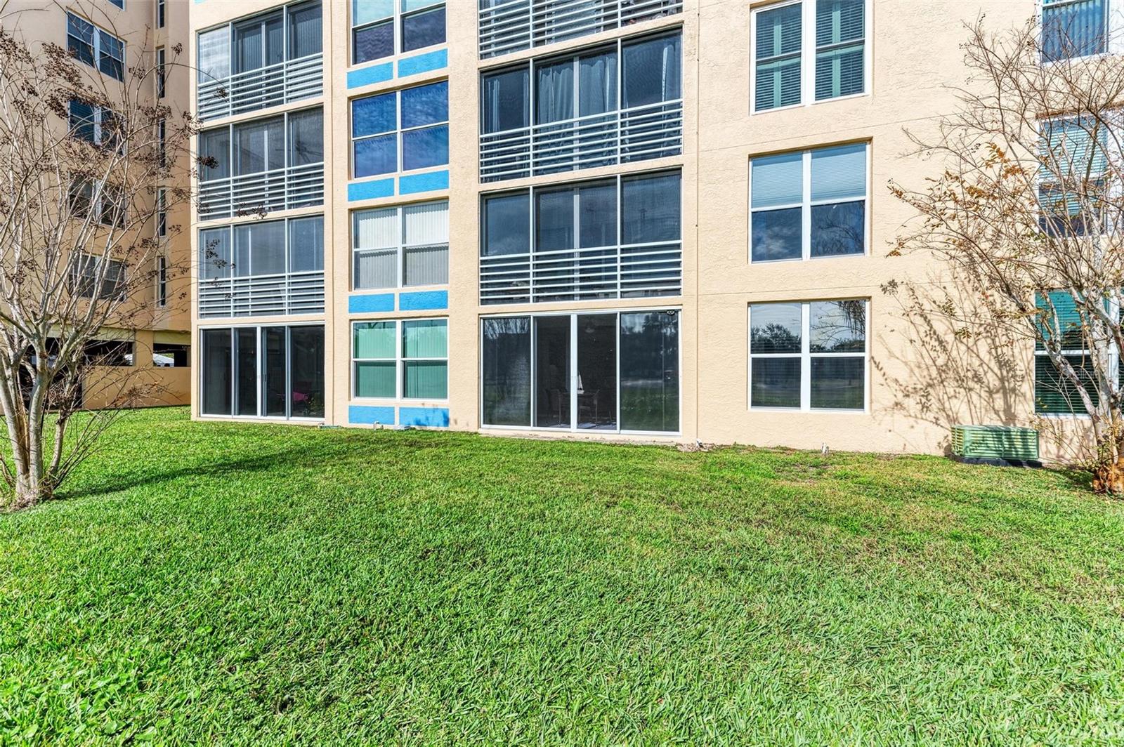 Image 31 of 51 For 4480 Fairways Boulevard 109