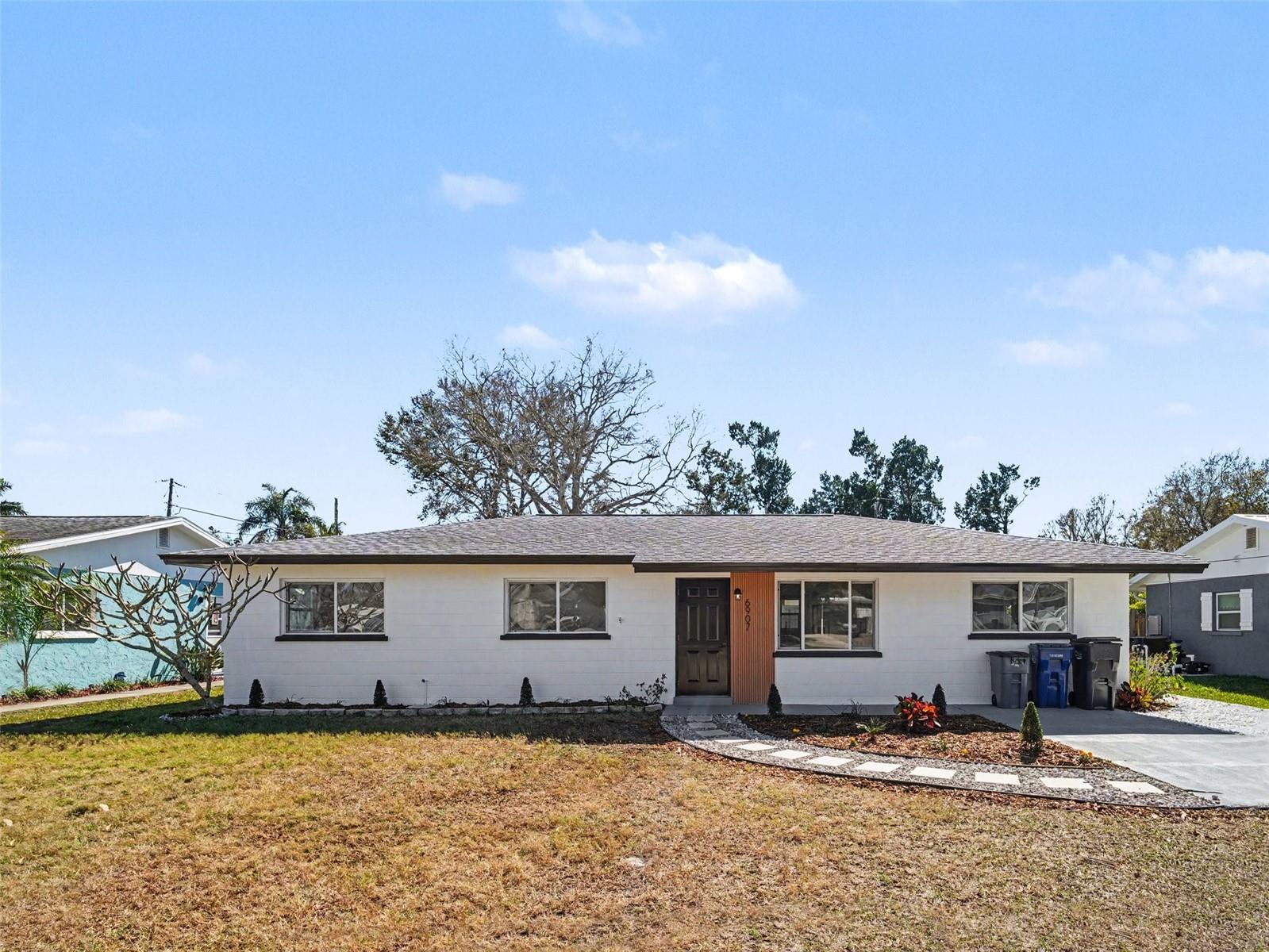 Image 2 of 28 For 6907 11th Avenue Nw