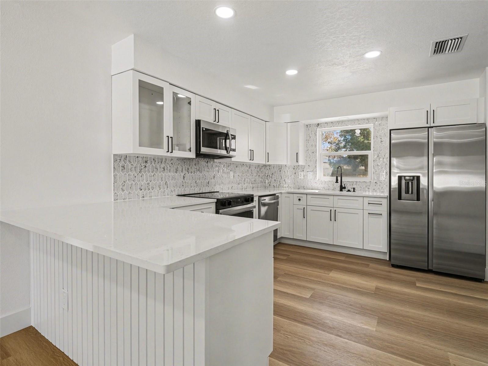 Image 7 of 28 For 6907 11th Avenue Nw