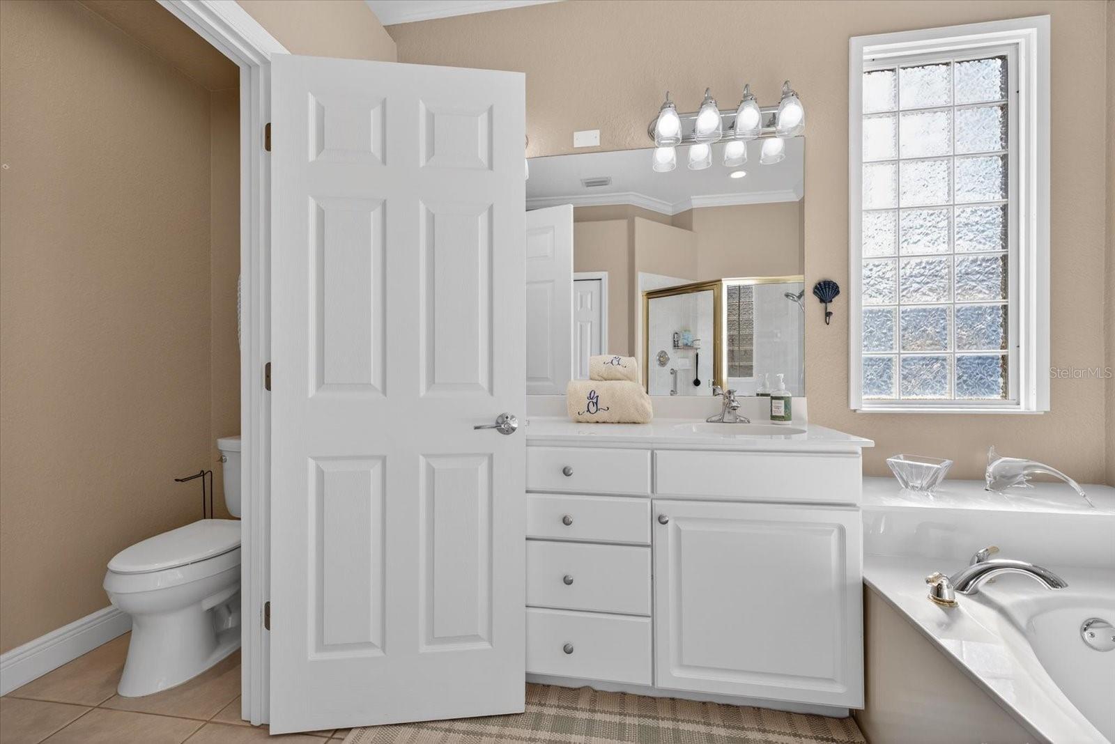 Image 14 of 60 For 719 Misty Pond Court