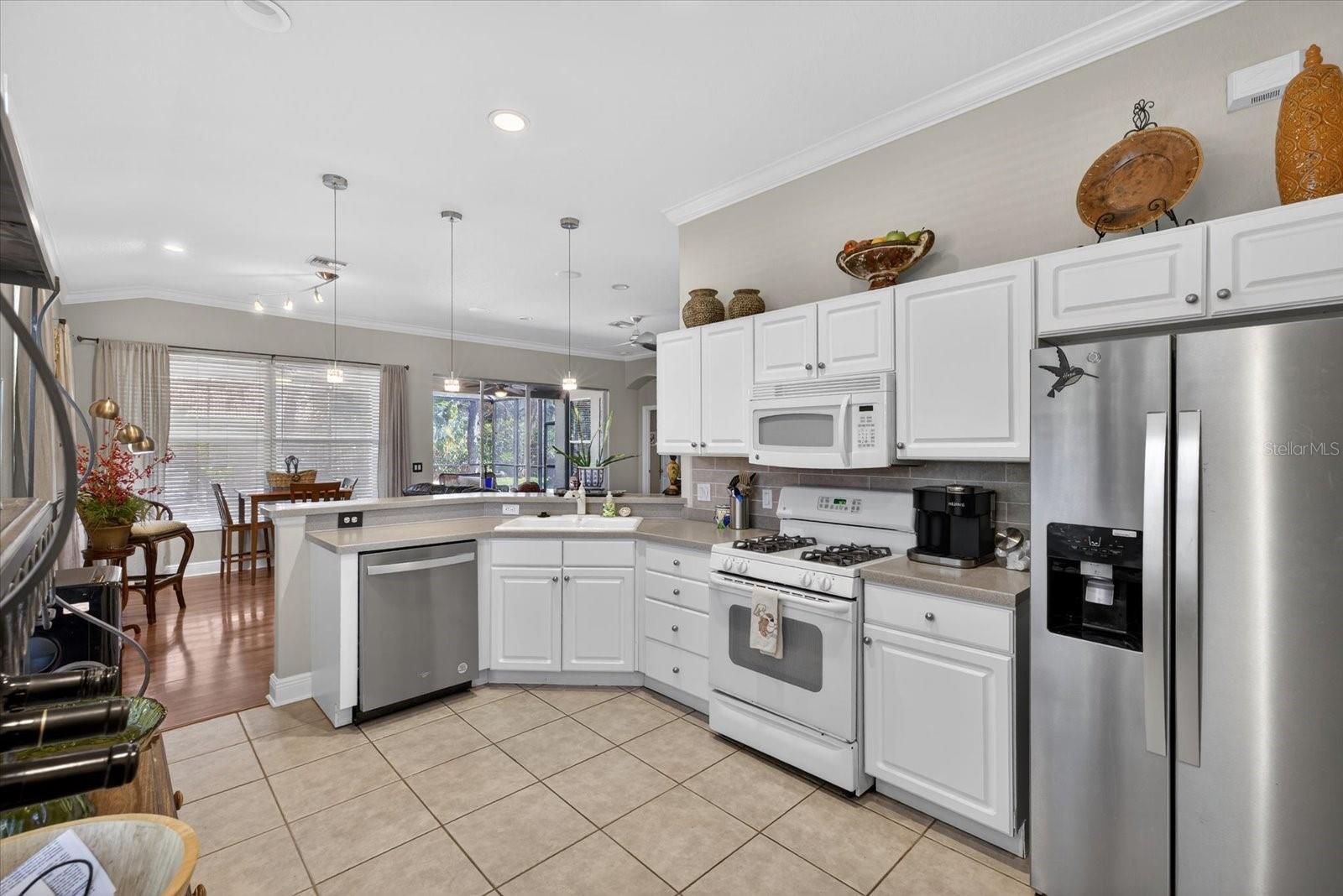 Image 7 of 60 For 719 Misty Pond Court