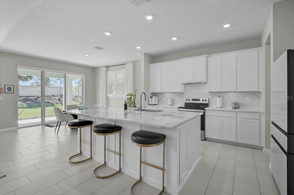 Image 6 of 47 For 5715 Woodland Sage Drive