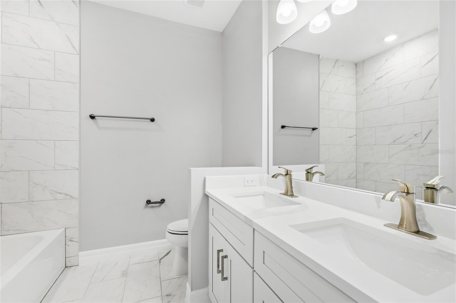 Image 27 of 33 For 5688 Myrt Road