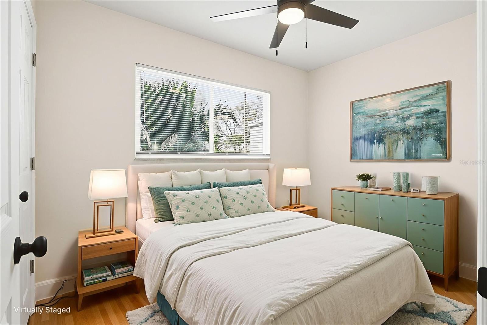 Image 13 of 21 For 3427 Barstow Street