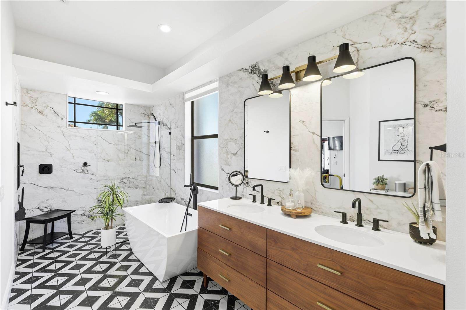 Image 26 of 52 For 8051 36th Street Circle E