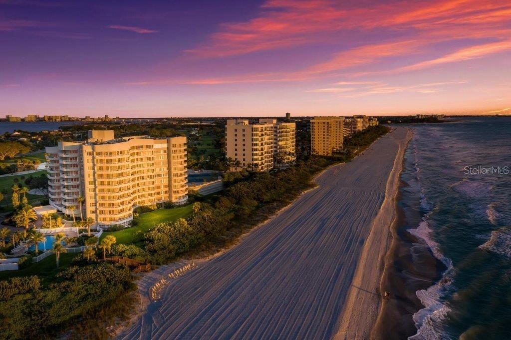 Image 2 of 27 For 775 Longboat Club Road 808