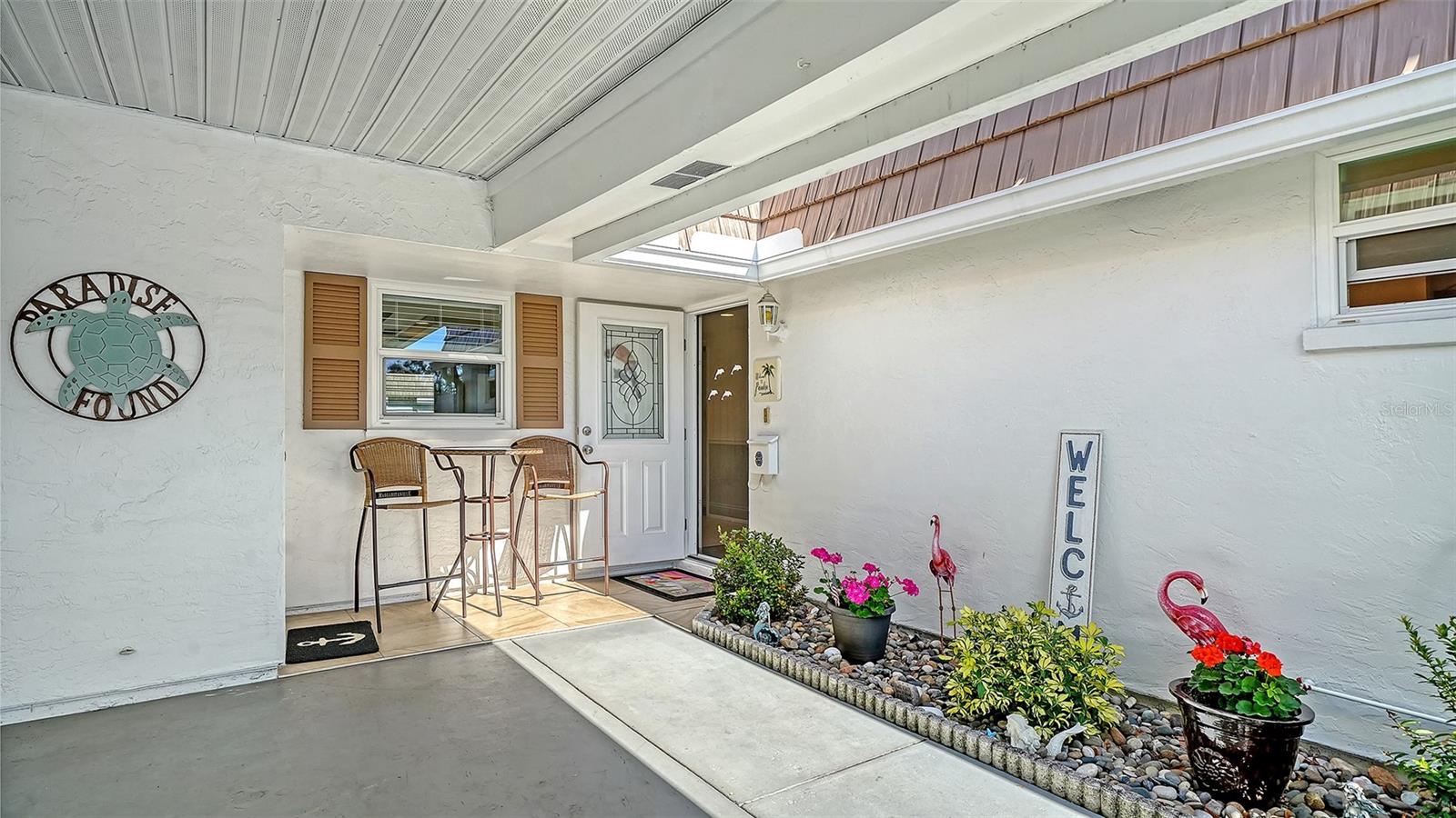 Image 2 of 66 For 2721 Riverbluff Place V-50