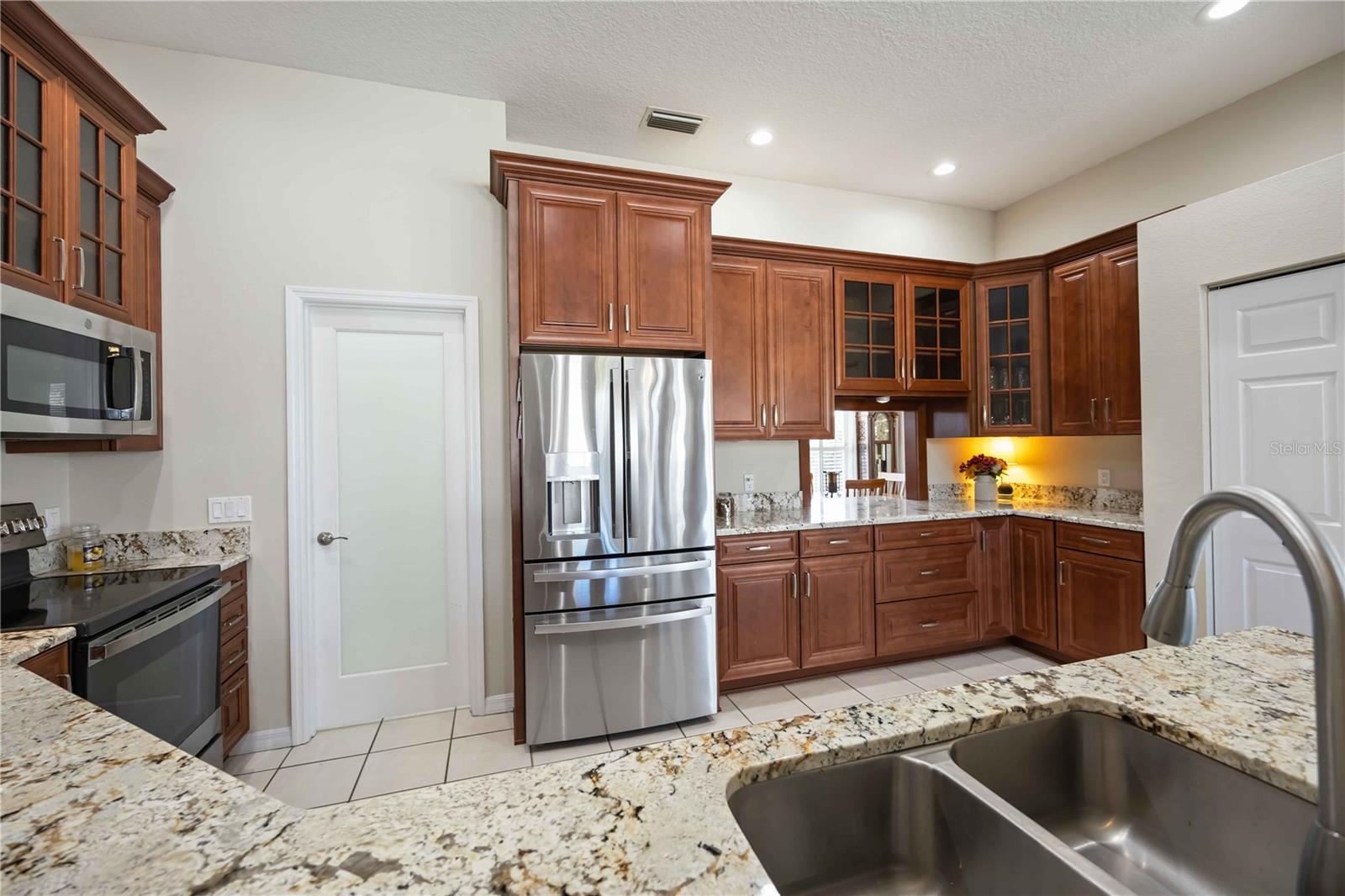 Image 10 of 39 For 9605 Bladesmith Lane