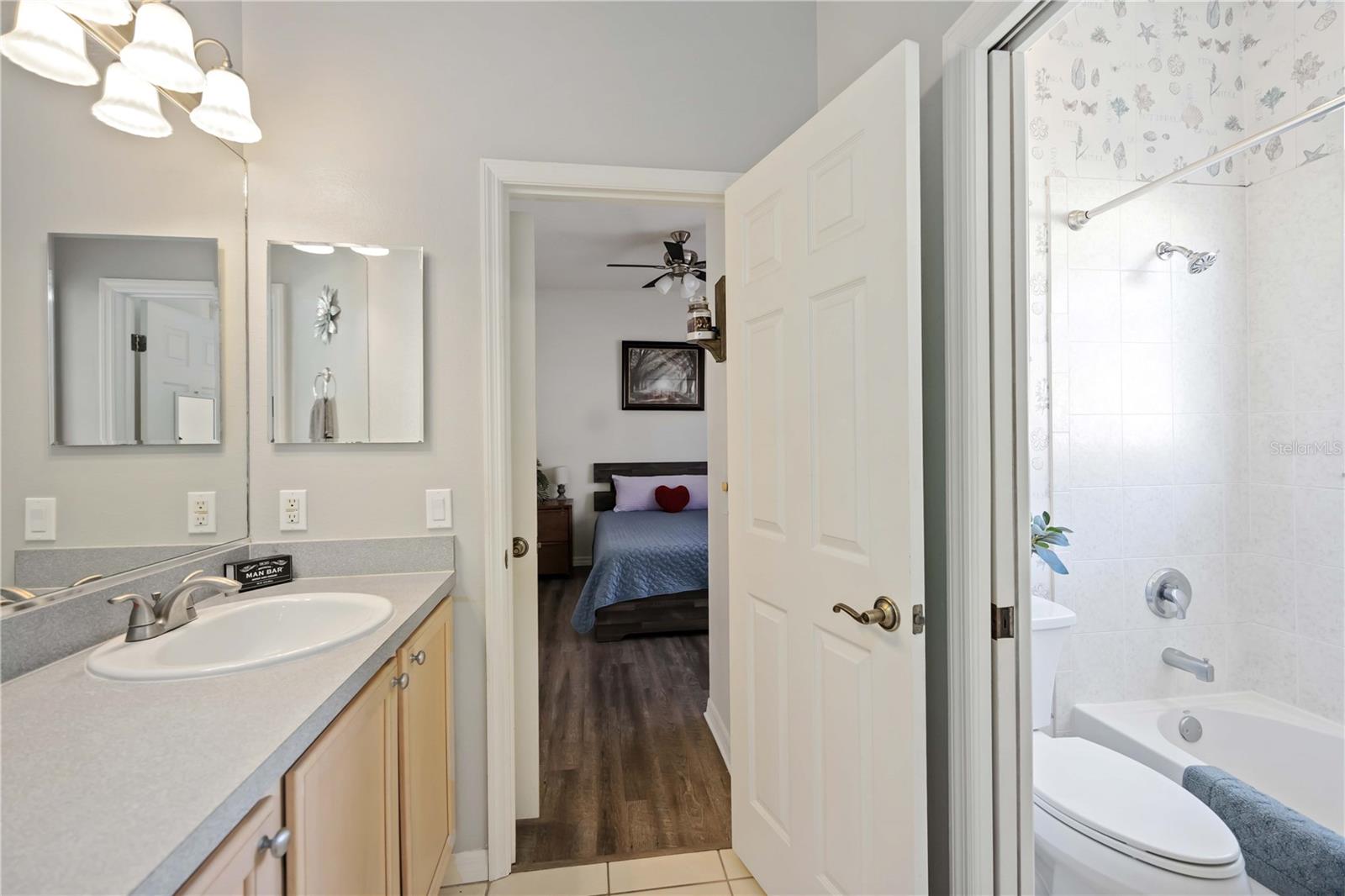 Image 22 of 39 For 9605 Bladesmith Lane